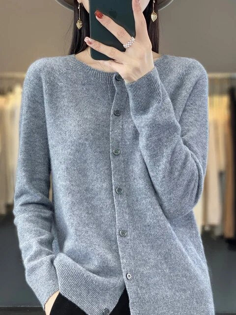 Women's Long Sleeve Round Neck Cashmere Cardigan