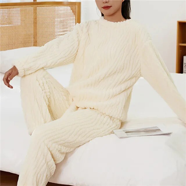 Women's Winter Fleece Pajama Set