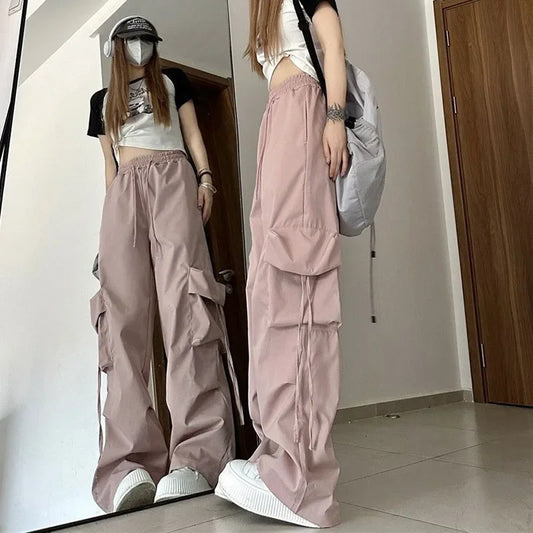 Streetwear cargo pants for women